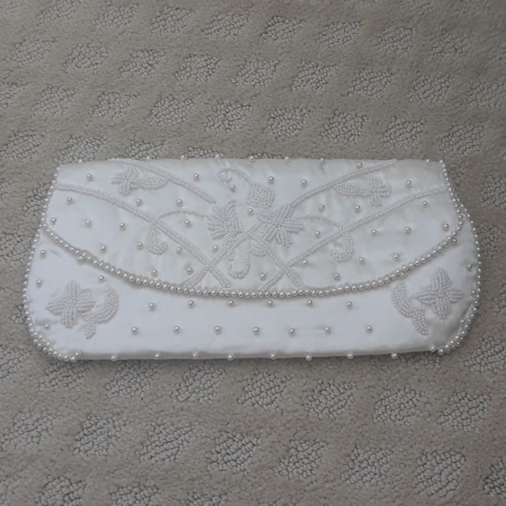 White beaded clutch